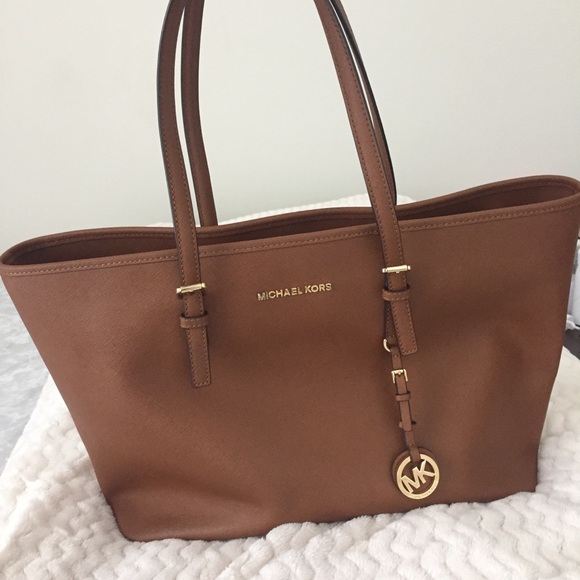 Michael Kors Large Brown bag - Picture 2 of 7